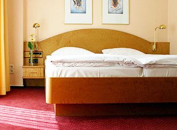 Hotel Kurfuerstendamm Am Adenauerplatz Berlin Extérieur photo